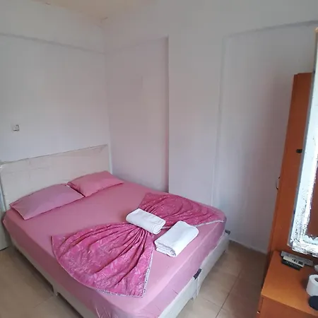 Privat bolig Uenal Pansiyon *